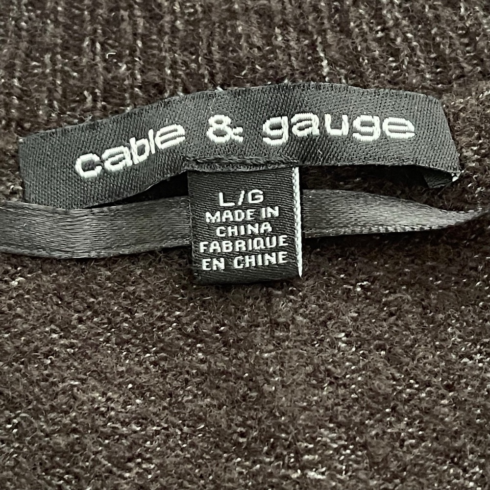 Cable and Gauge Long Length Long Sleeve Charcoal Gray V-Neck Sweater Size Large - Picture 13 of 15